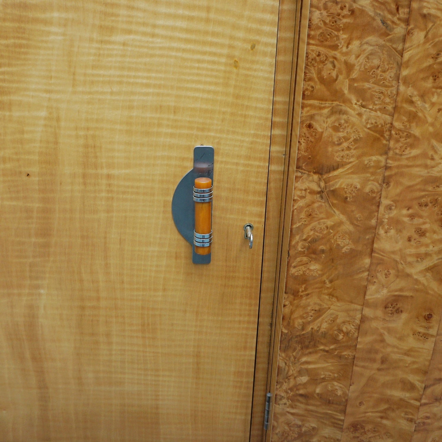 Art Deco Sideboard by Harry & Lou Epstein English, Circa 1935 - Jeroen Markies Art Deco