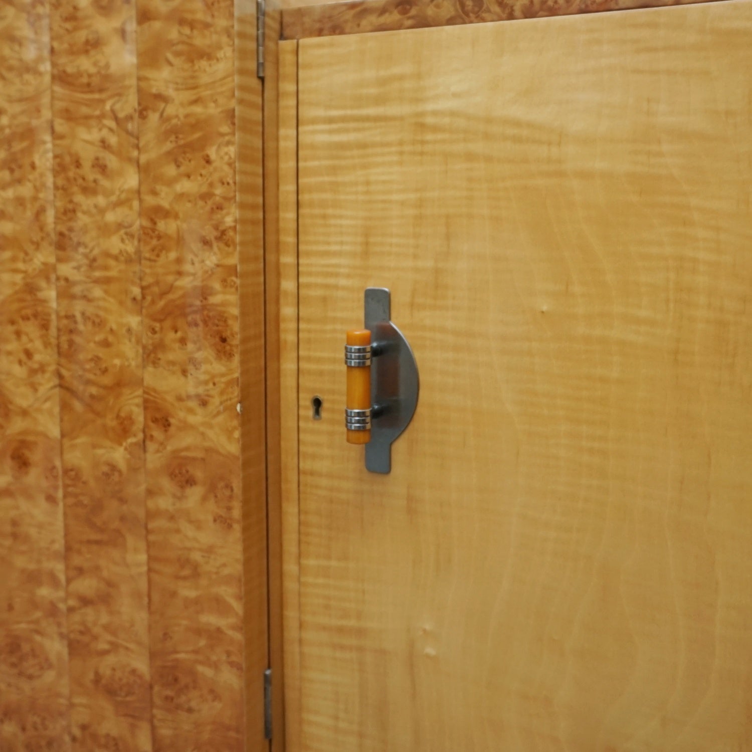 Art Deco Sideboard by Harry & Lou Epstein English, Circa 1935 - Jeroen Markies Art Deco