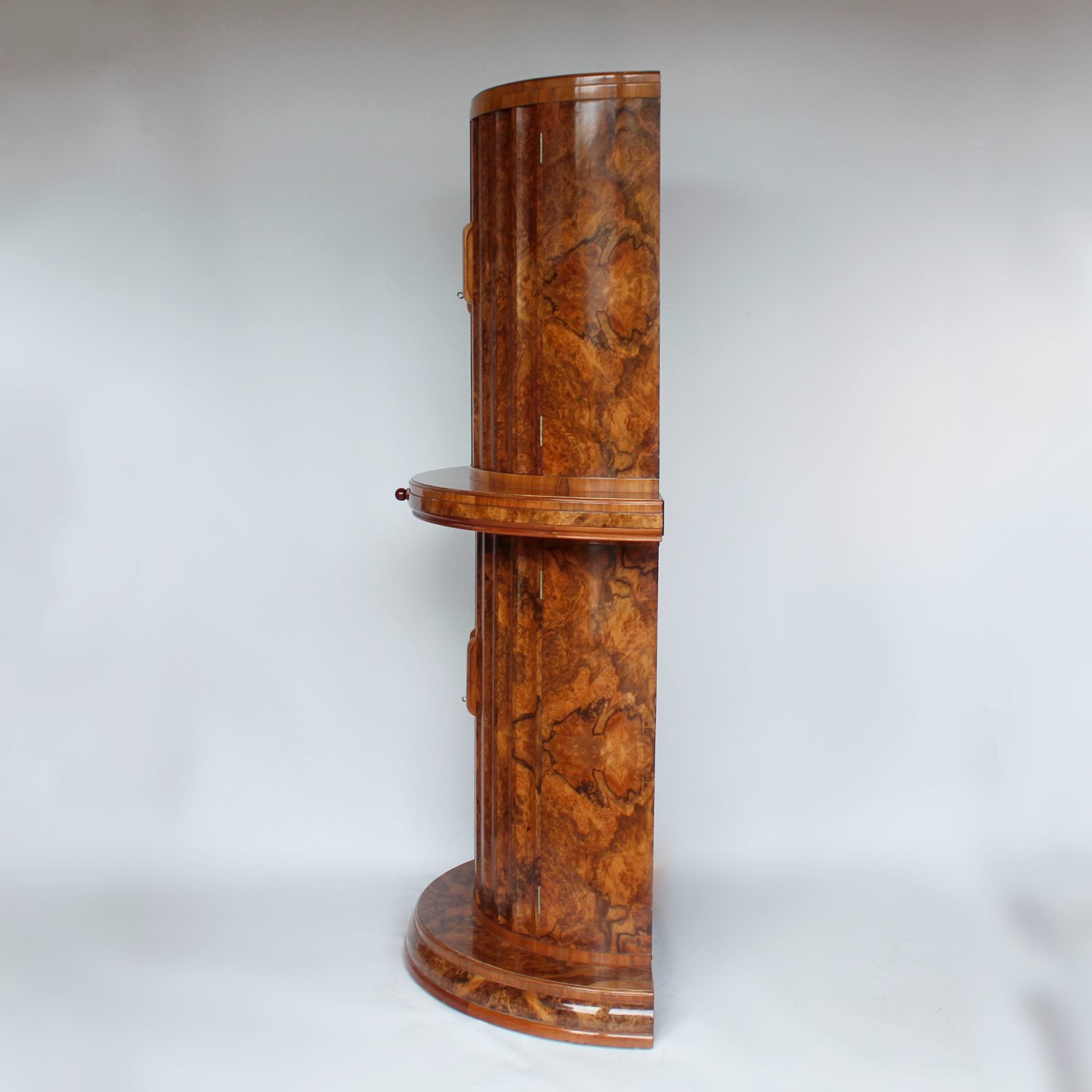 Epstein Art Deco petite demi-lune cocktail cabinet circa 1930 at Jeroen Markies