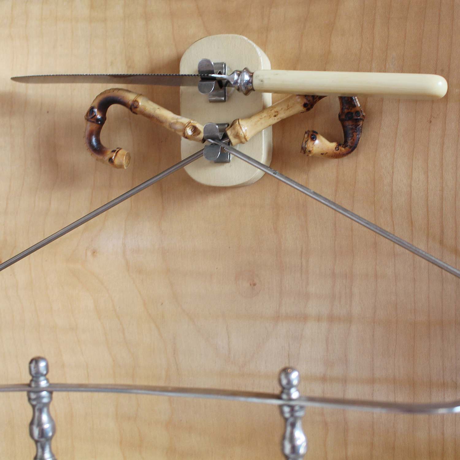 Epstein Art Deco petite demi-lune cocktail cabinet circa 1930 at Jeroen Markies