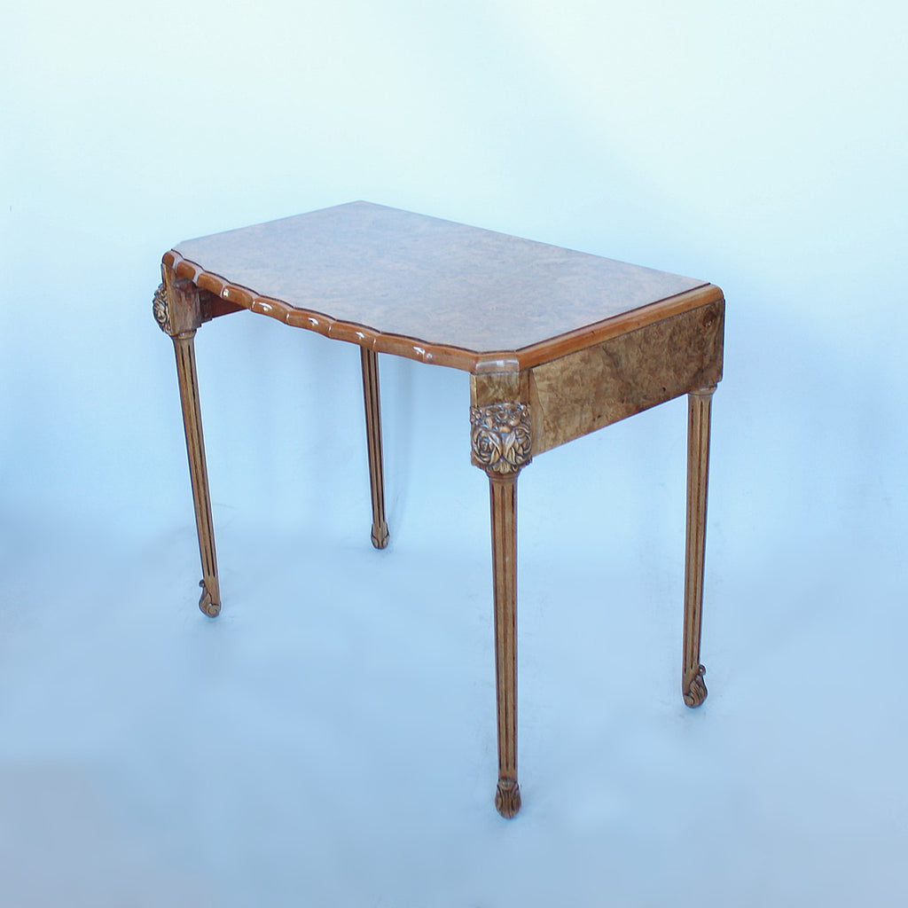 Epstein Art Deco nest of tables in burr walnut circa 1930 at Jeroen Markies