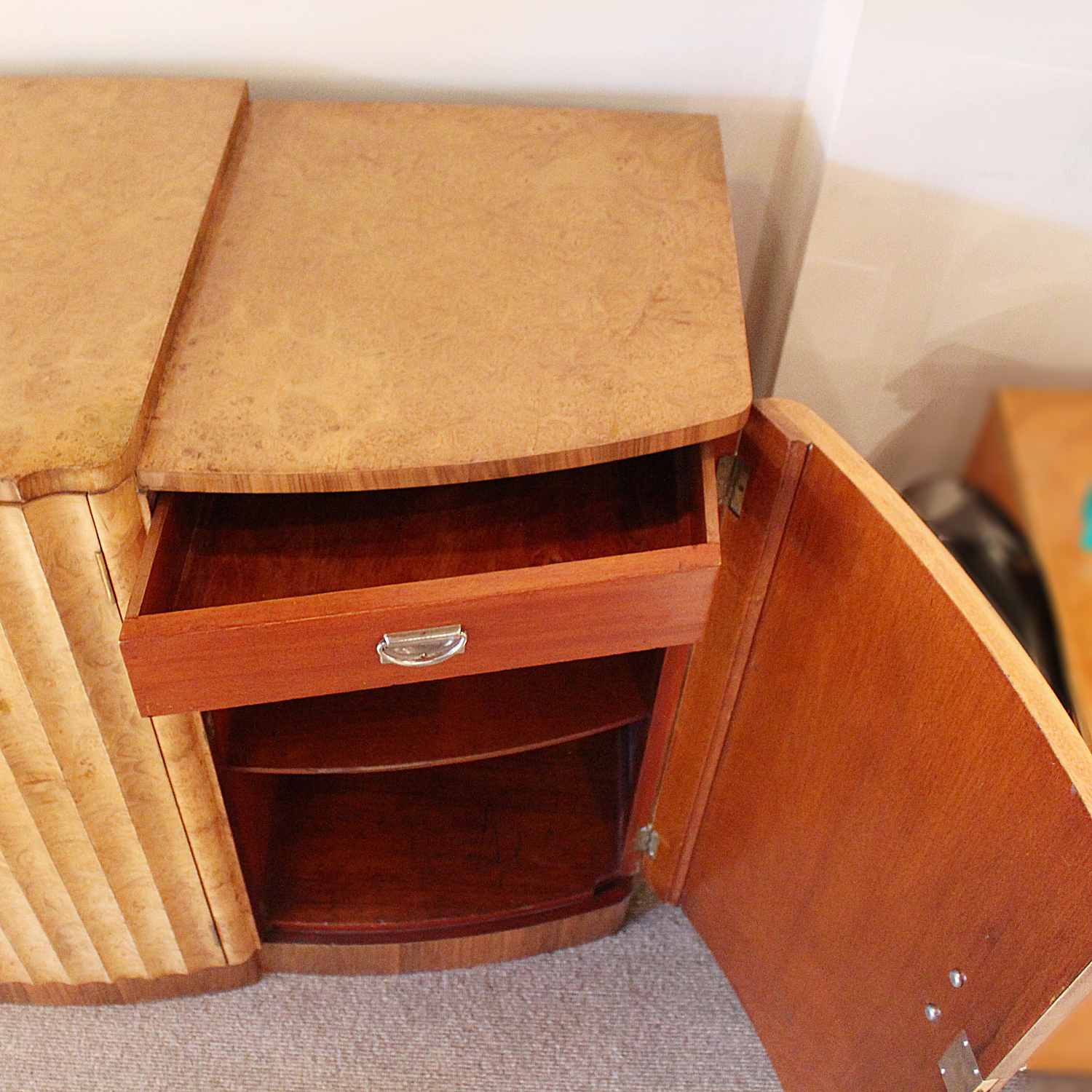 Epstein Art Deco sideboard in walnut circa 1930