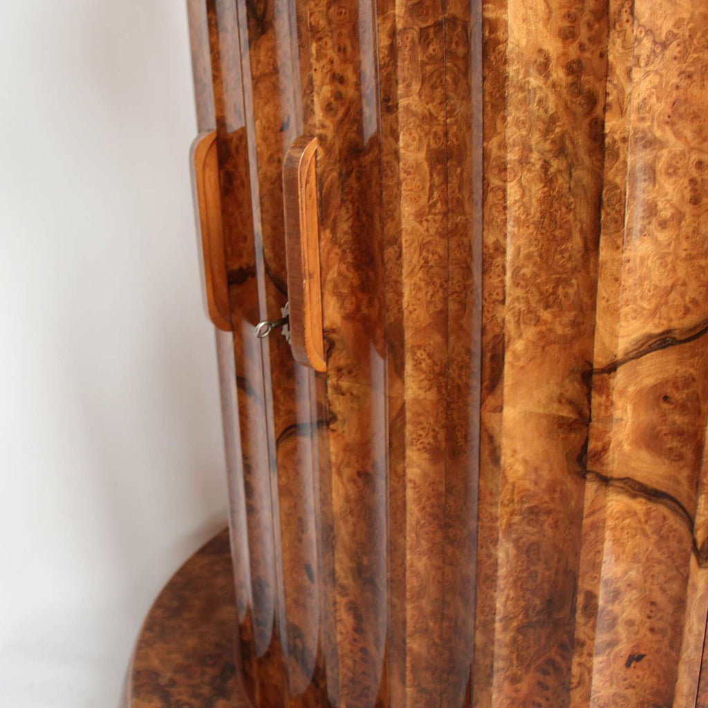 Epstein Art Deco petite demi-lune cocktail cabinet circa 1930 at Jeroen Markies