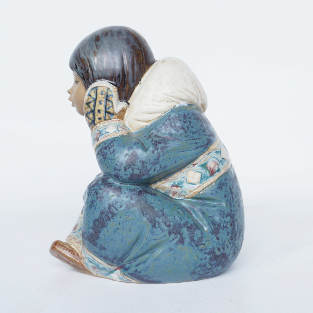 Pensive Eskimo Girl by Francisco Catalá for Lladró Pottery Figurine - Jeroen Markies Art Deco