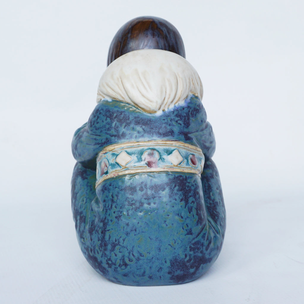Pensive Eskimo Girl by Francisco Catalá for Lladró Pottery Figurine - Jeroen Markies Art Deco