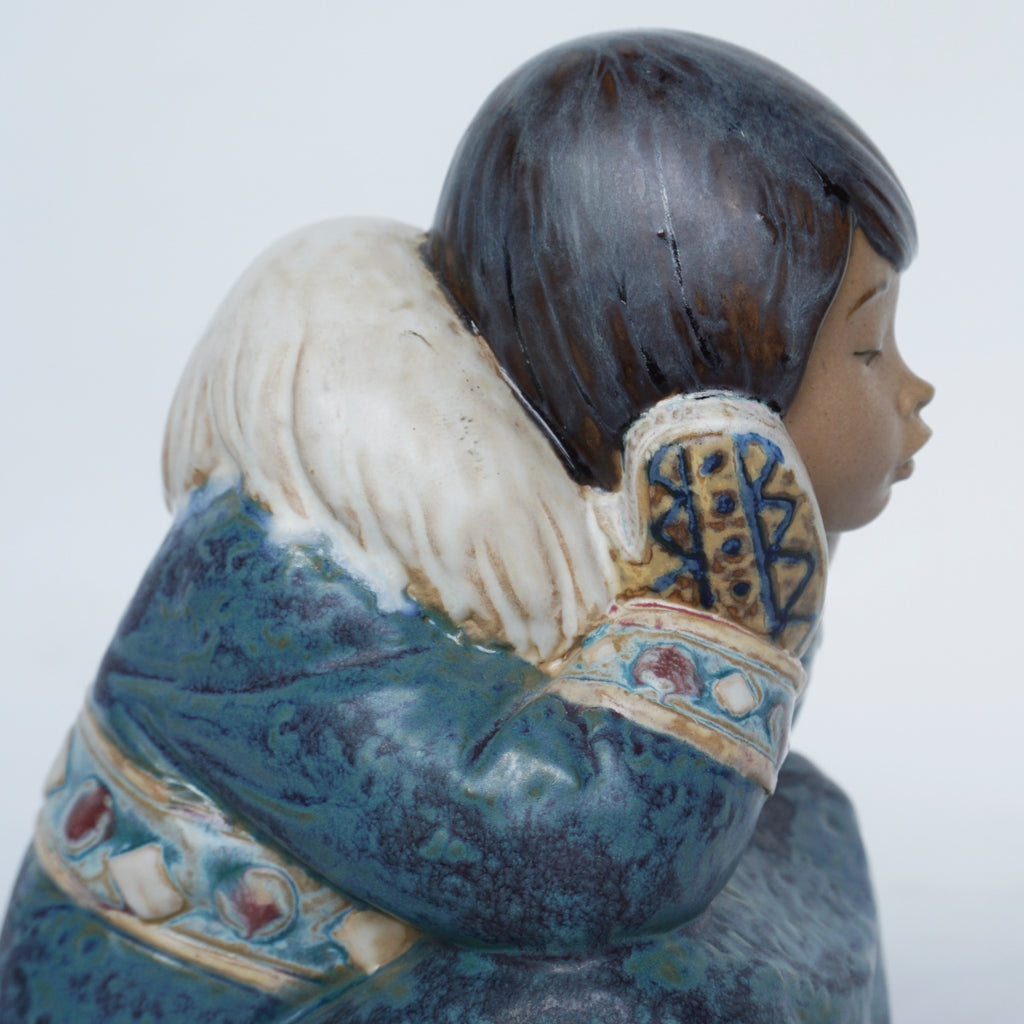 Pensive Eskimo Girl by Francisco Catalá for Lladró Pottery Figurine - Jeroen Markies Art Deco