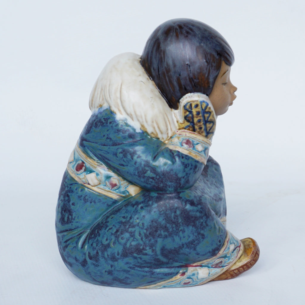 Pensive Eskimo Girl by Francisco Catalá for Lladró Pottery Figurine - Jeroen Markies Art Deco