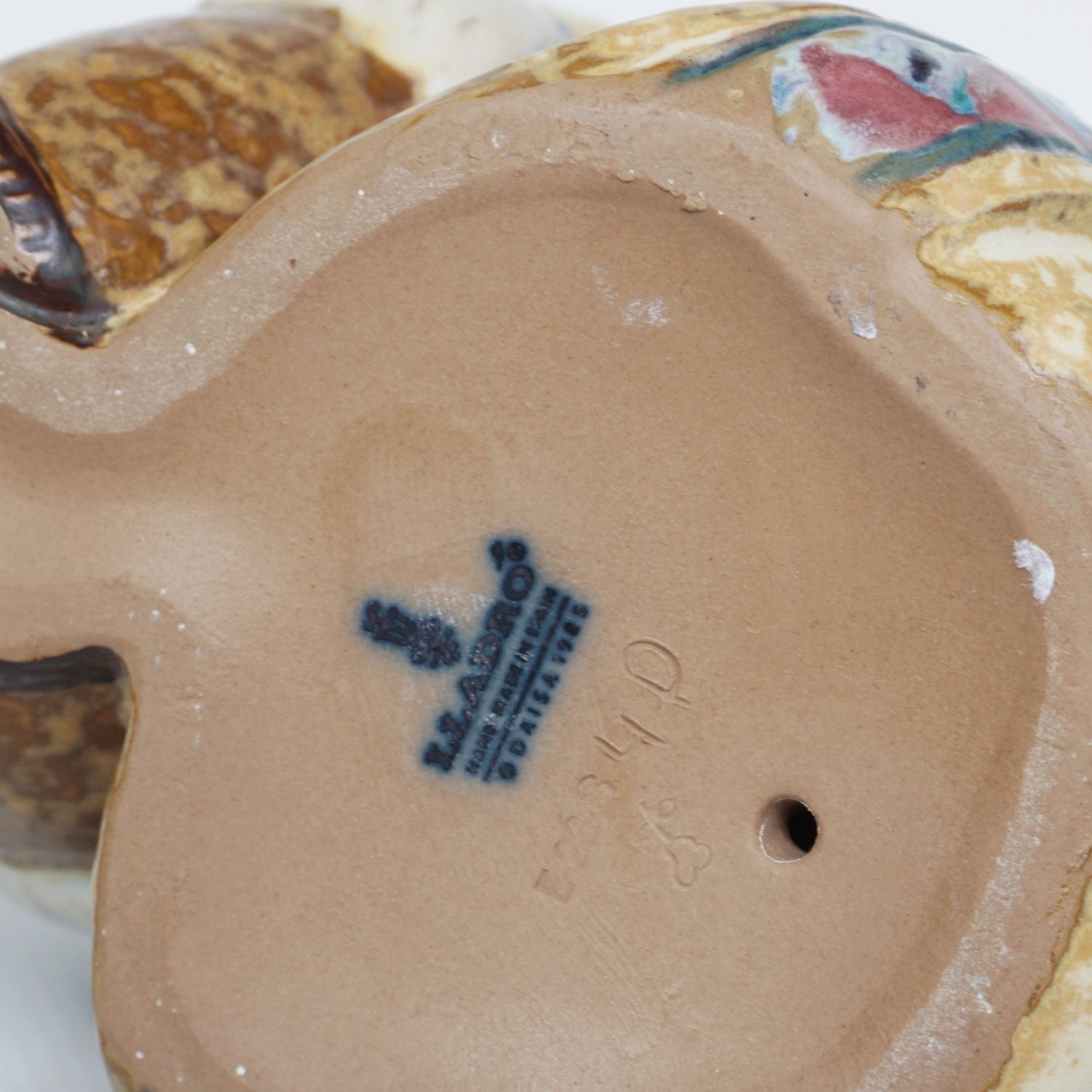 Pensive Eskimo Boy Pottery Figurine by Francisco Catalá for Lladró - Jeroen Markies Art Deco