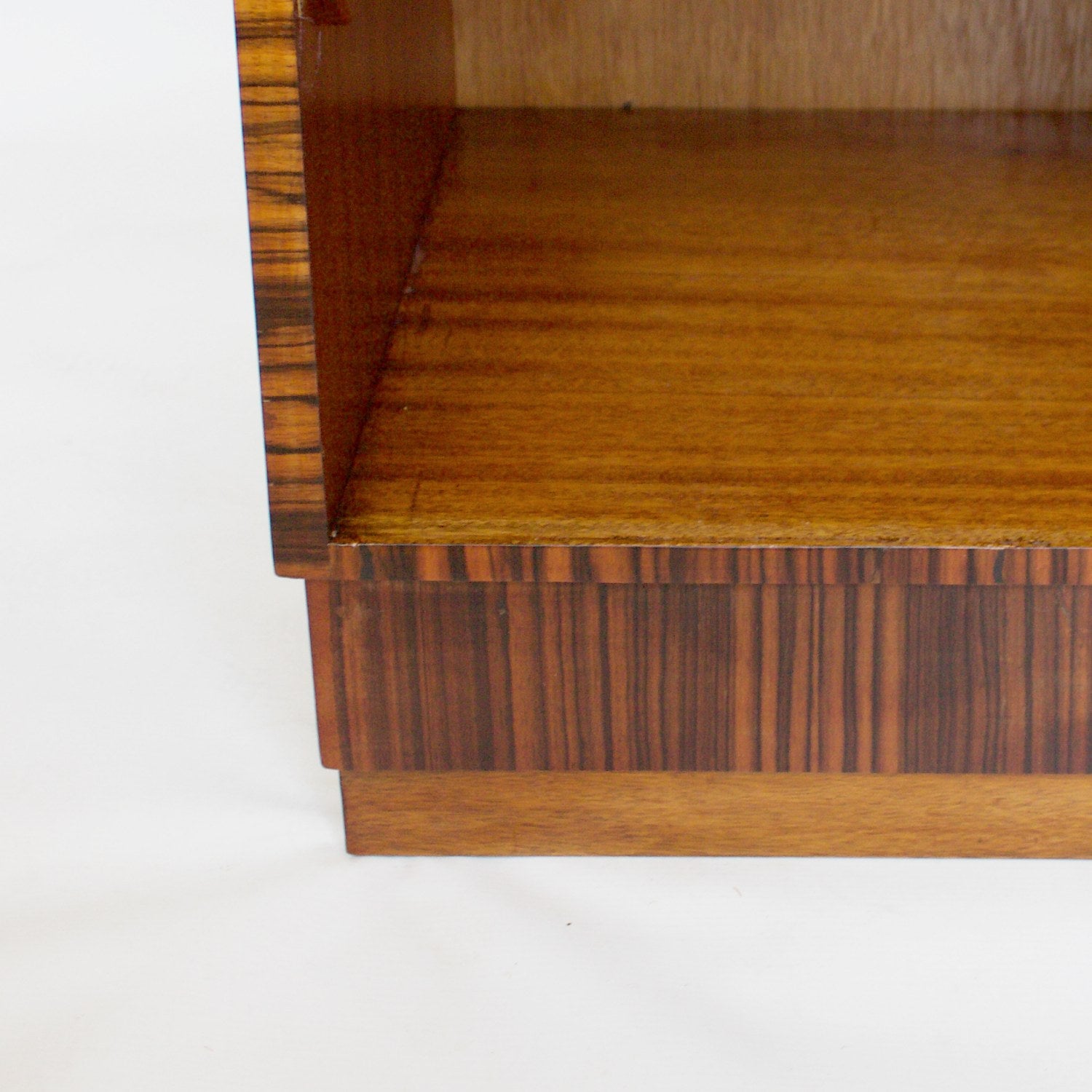 Art Deco Bedside Cabinets - Jeroen Markies Art Deco