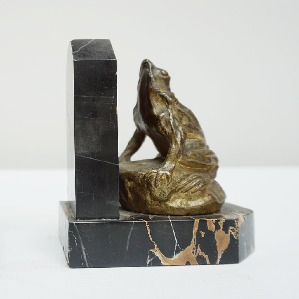 A pair of French Art Deco frogs solid bronze bookends by Antoine Bofill - Jeroen Markies Art Deco  