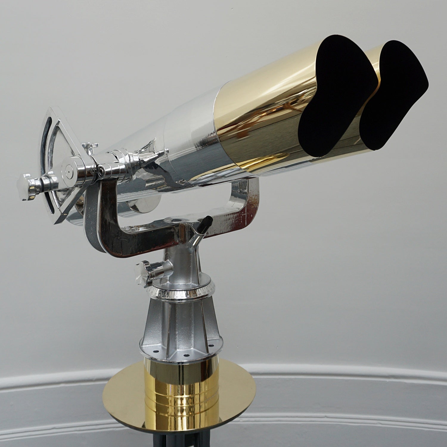 Fuji Meibo WW11 25x150 Naval/Marine Binoculars - Jeroen Markies Art Deco