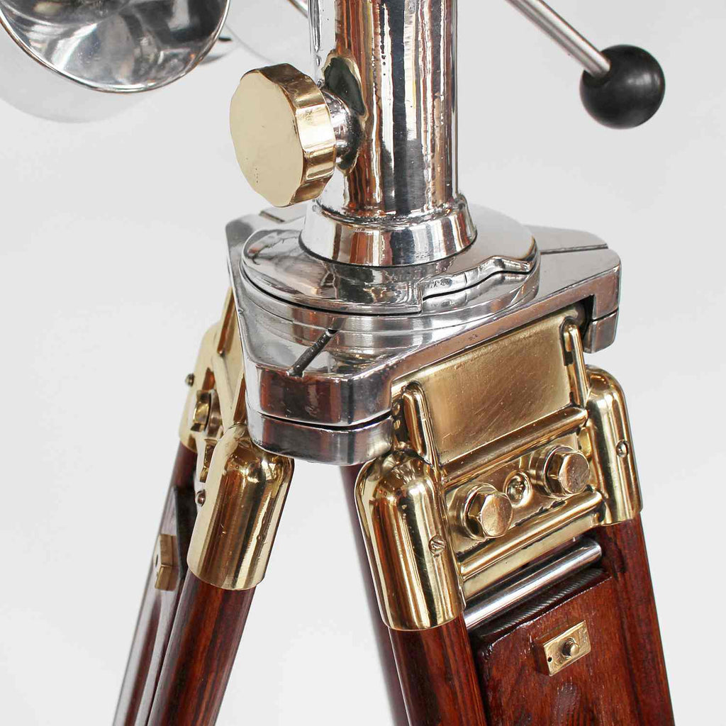 Fuji Meibo Art Deco binoculars circa 1940 at Jeroen Markies 