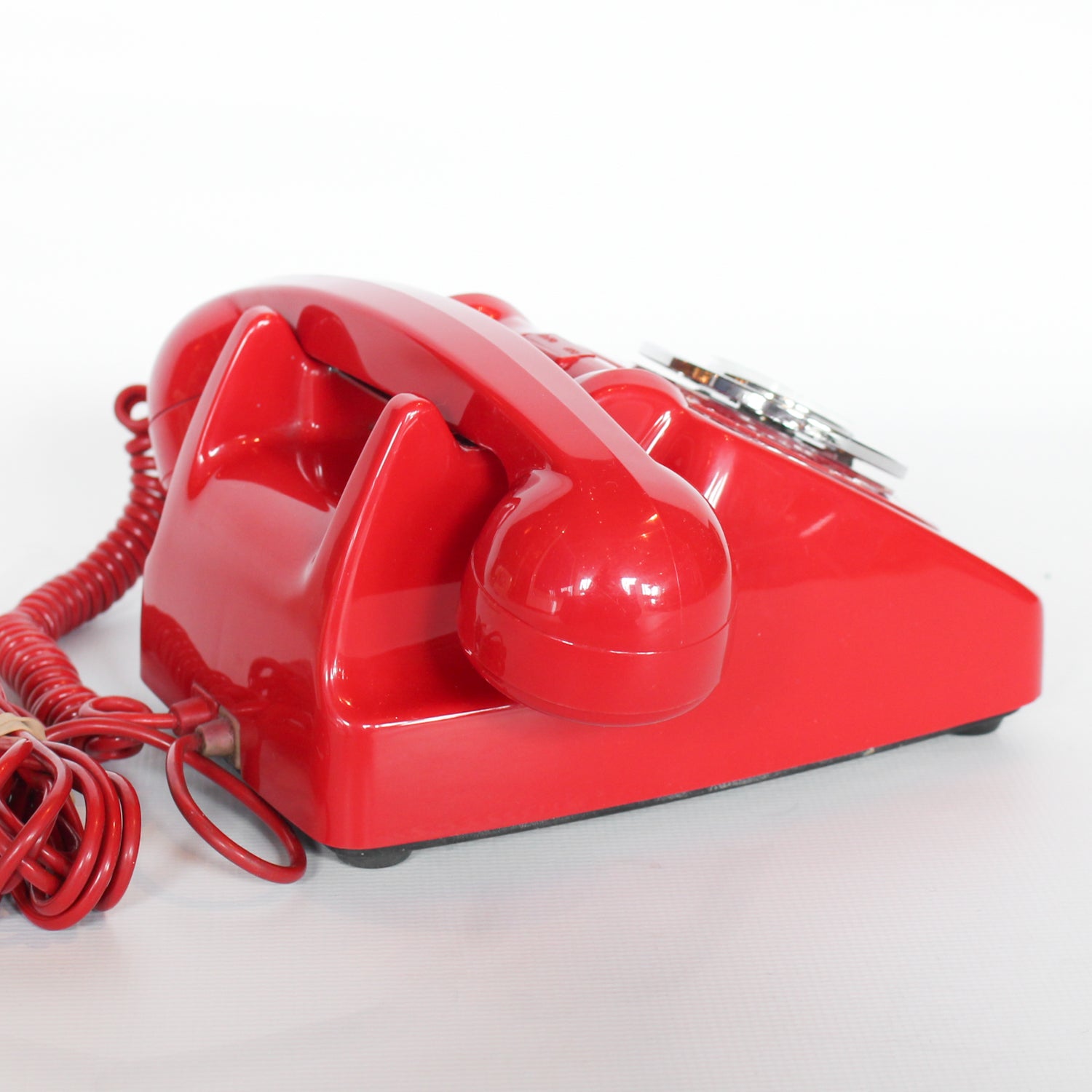 GPO model 706 letterbox red telephone with on/off ringer switch at Jeroen Markies 