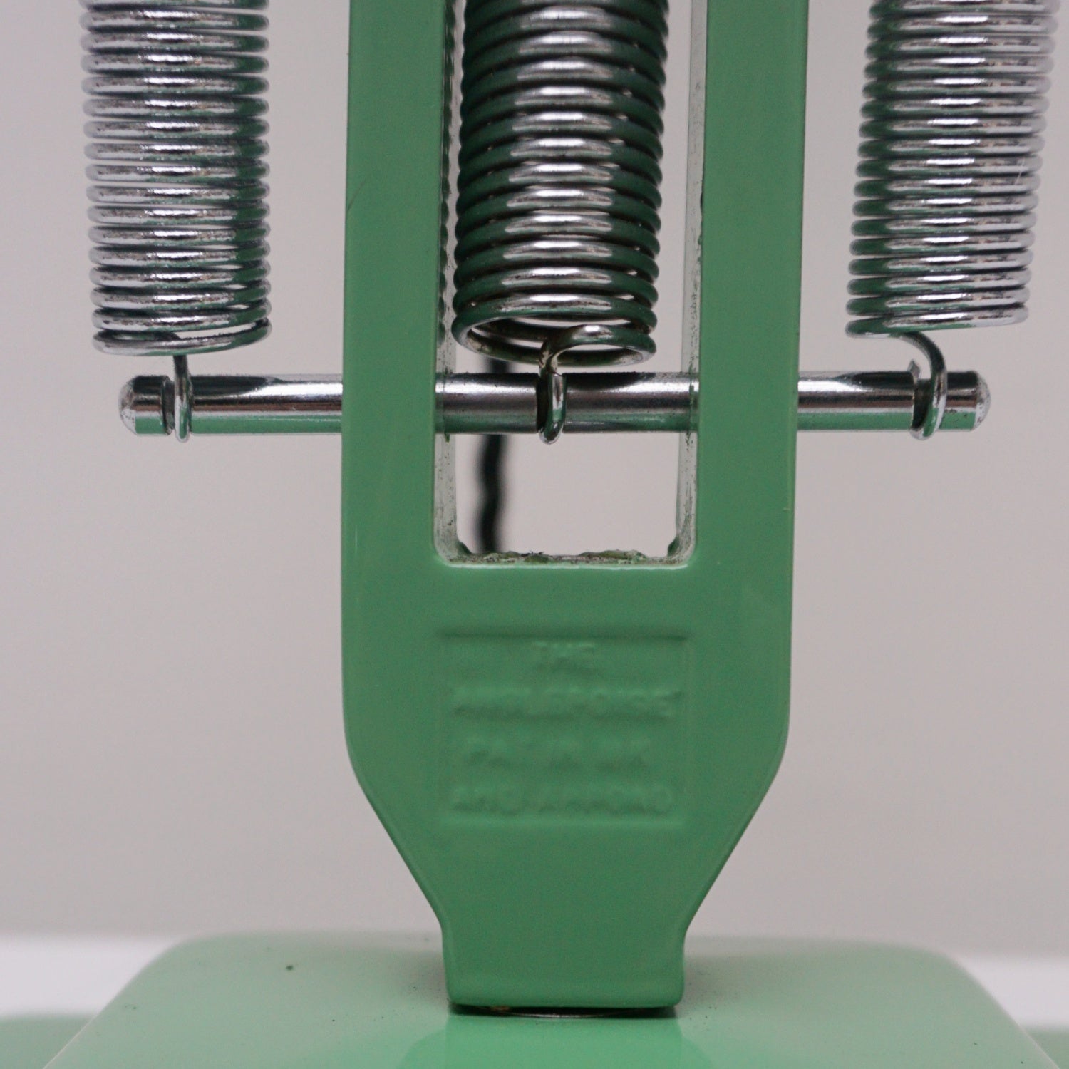 Herbert Terry & Sons Anglepoise Desk Lamp Circa 1950 - Repainted Green - Jeroen Markies Art Deco