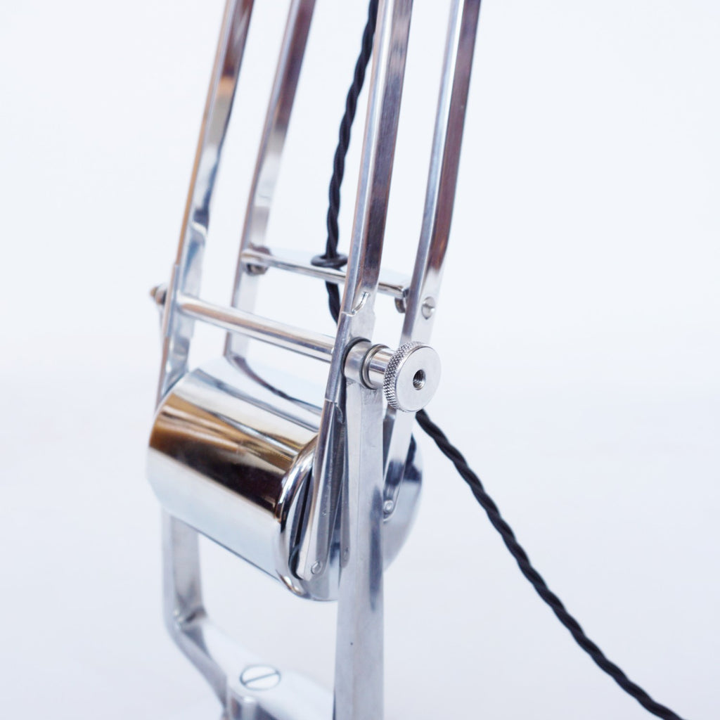 Counterpoise Barrel Desk Lamp