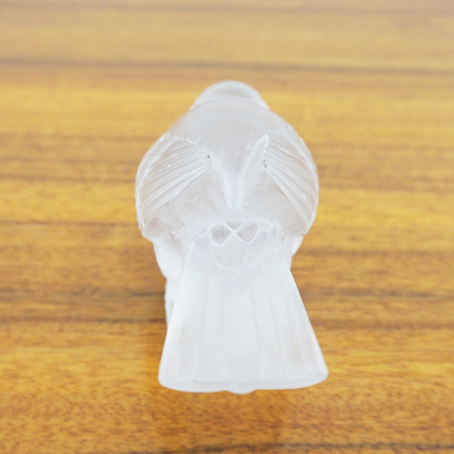 Moineau Timide Glass Paperweight by Rene Lalique - Jeroen Markies Art Deco