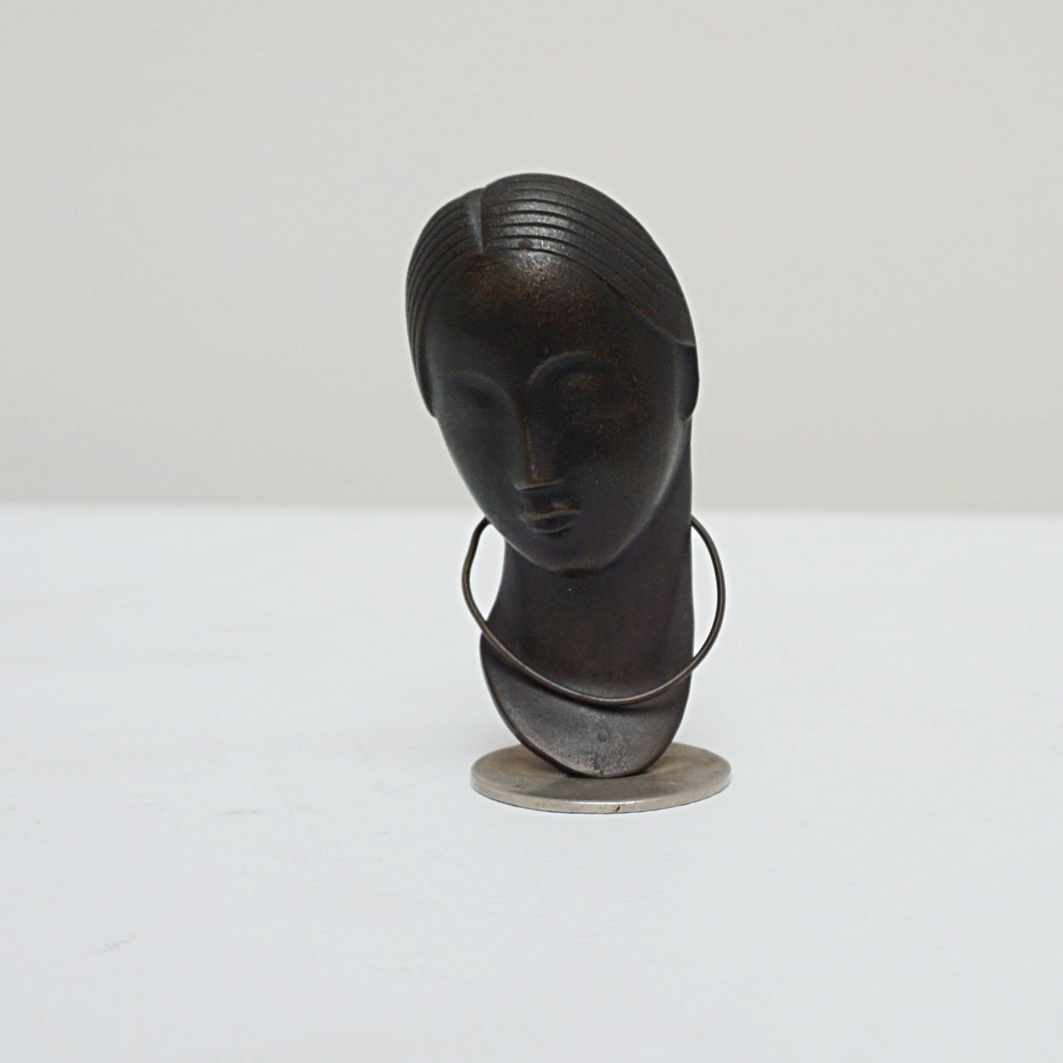 Bust of an African woman by Karl Hagenauer for Werkstatte Wien Austria Circa 1920 - Jeroen Markies Art Deco