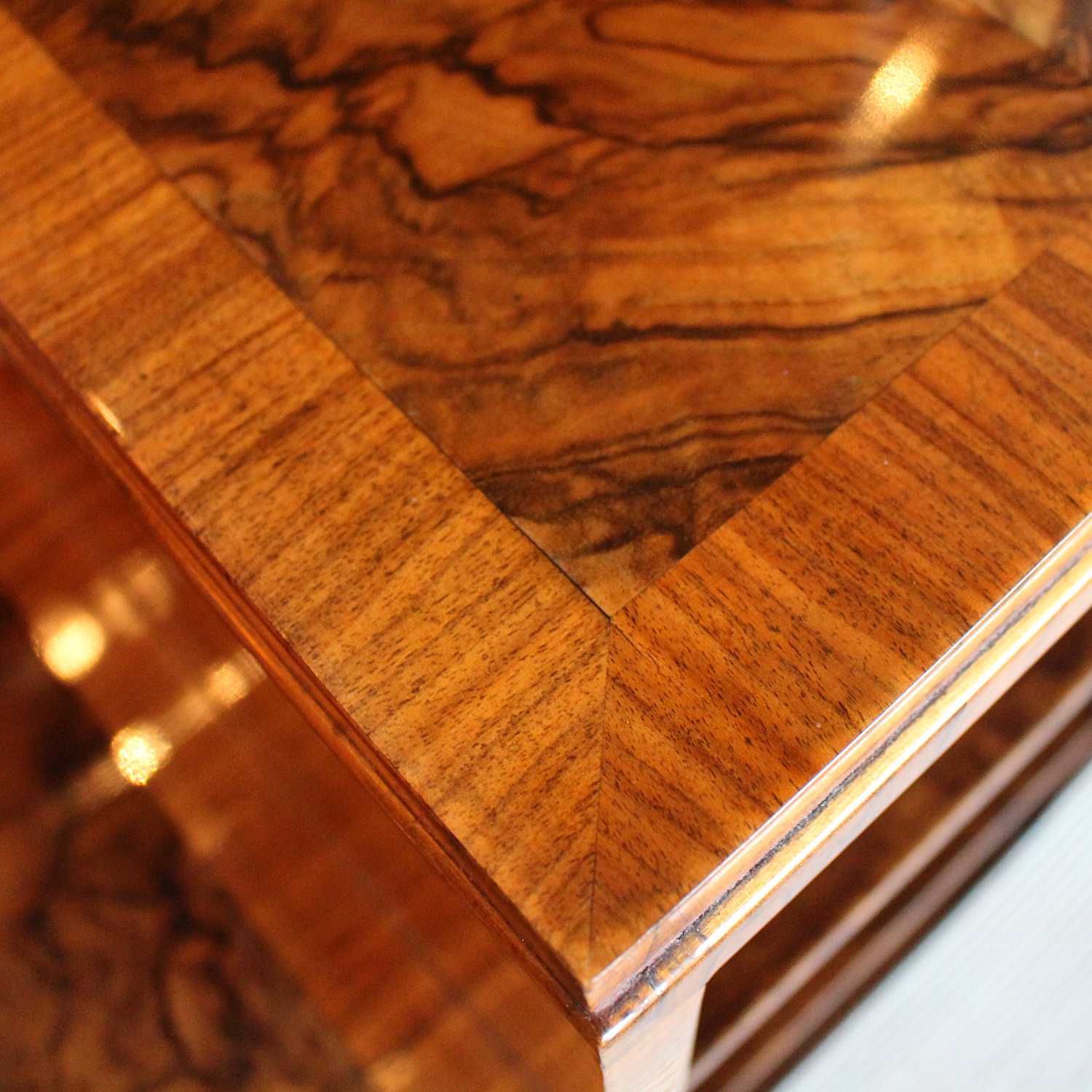An Art Deco bookcase by Heal's of London at Jeroen Markies
