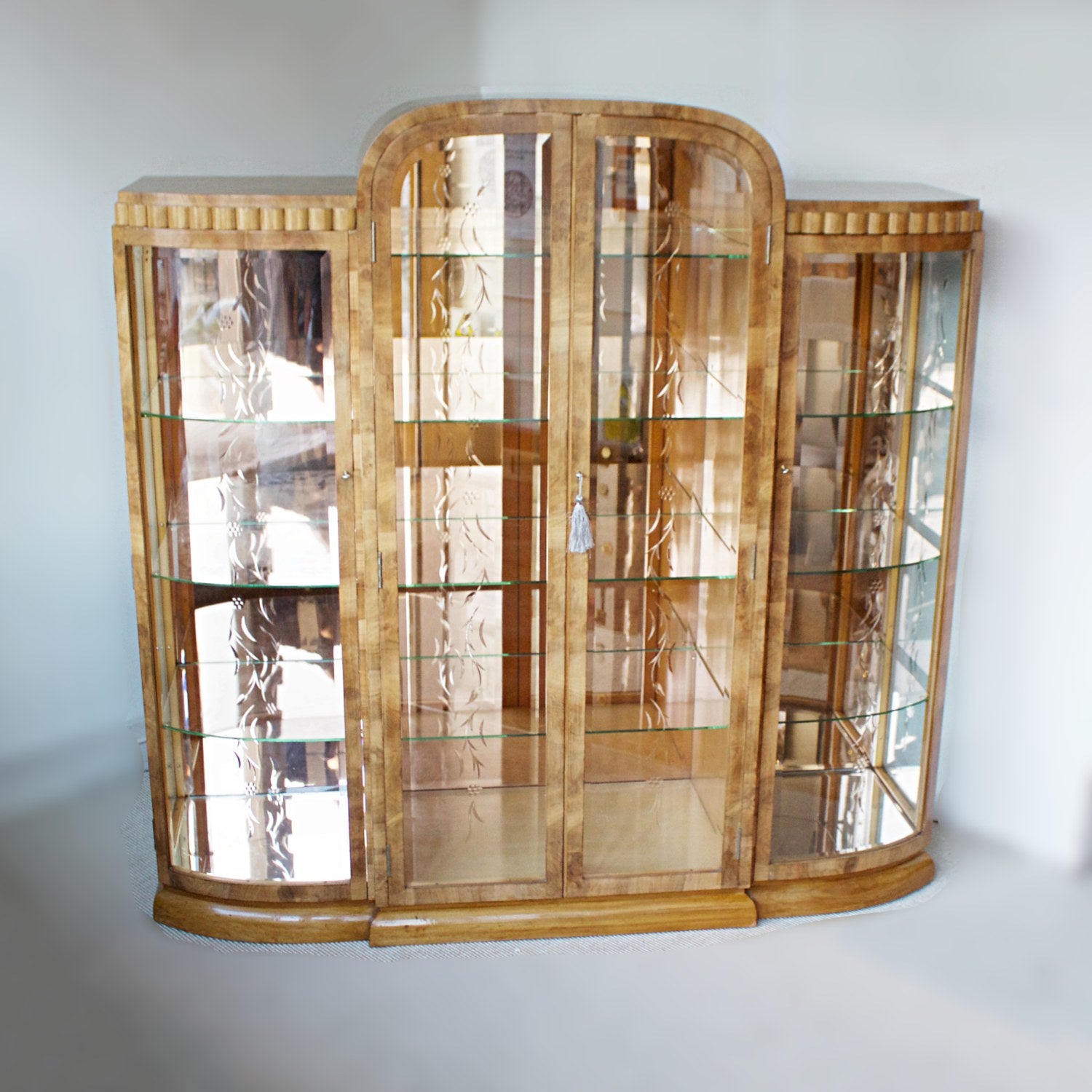 Display Cabinet
