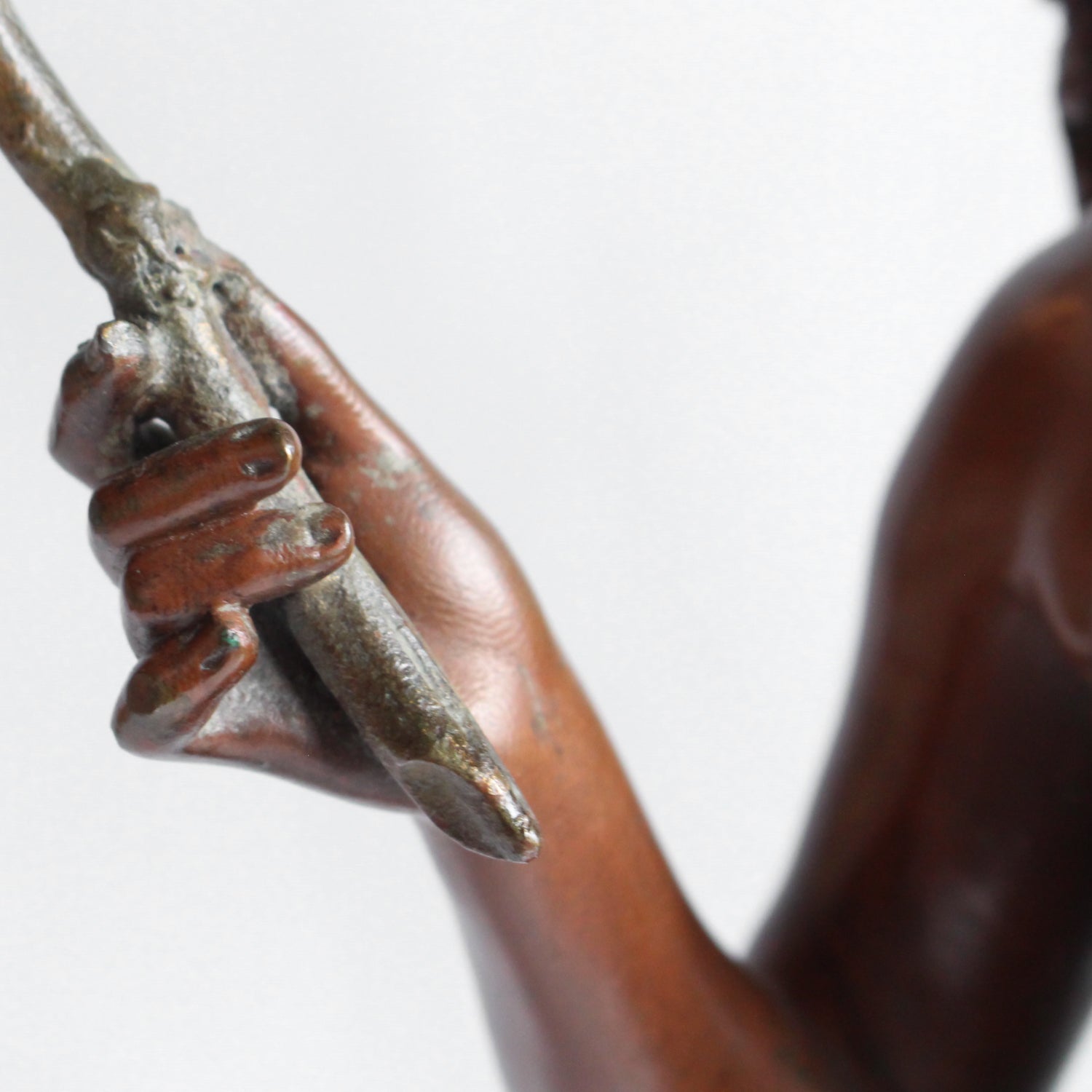 Bronze Gypsy - Auguste Moreau - Art deco sculpture - Jeroen Markies Art Deco