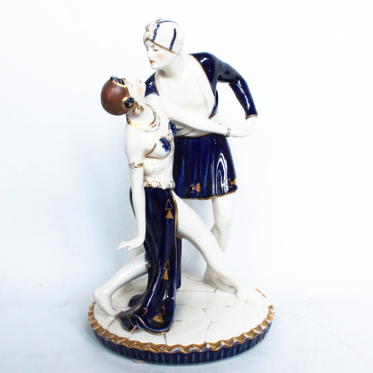 "Royal Dux"