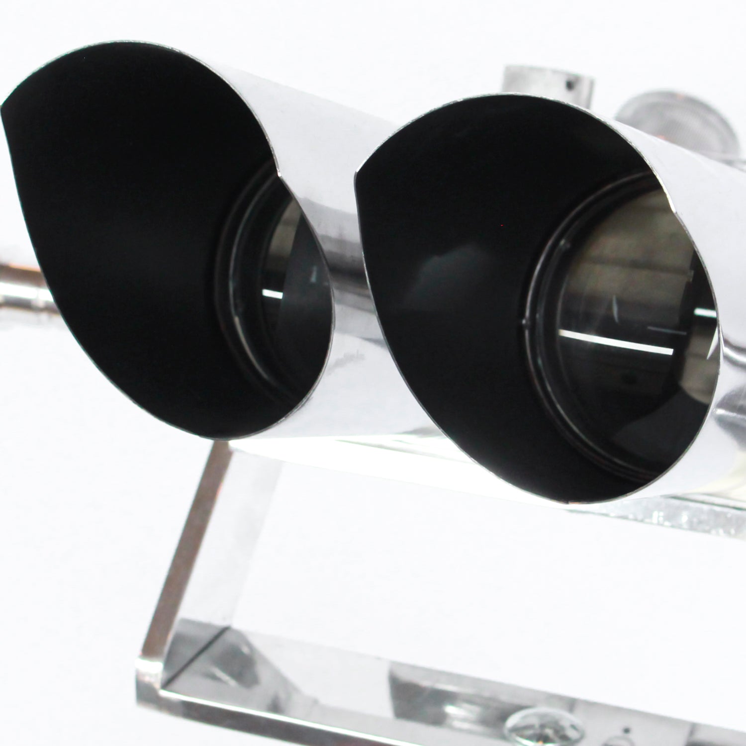 10 x 80 Binoculars