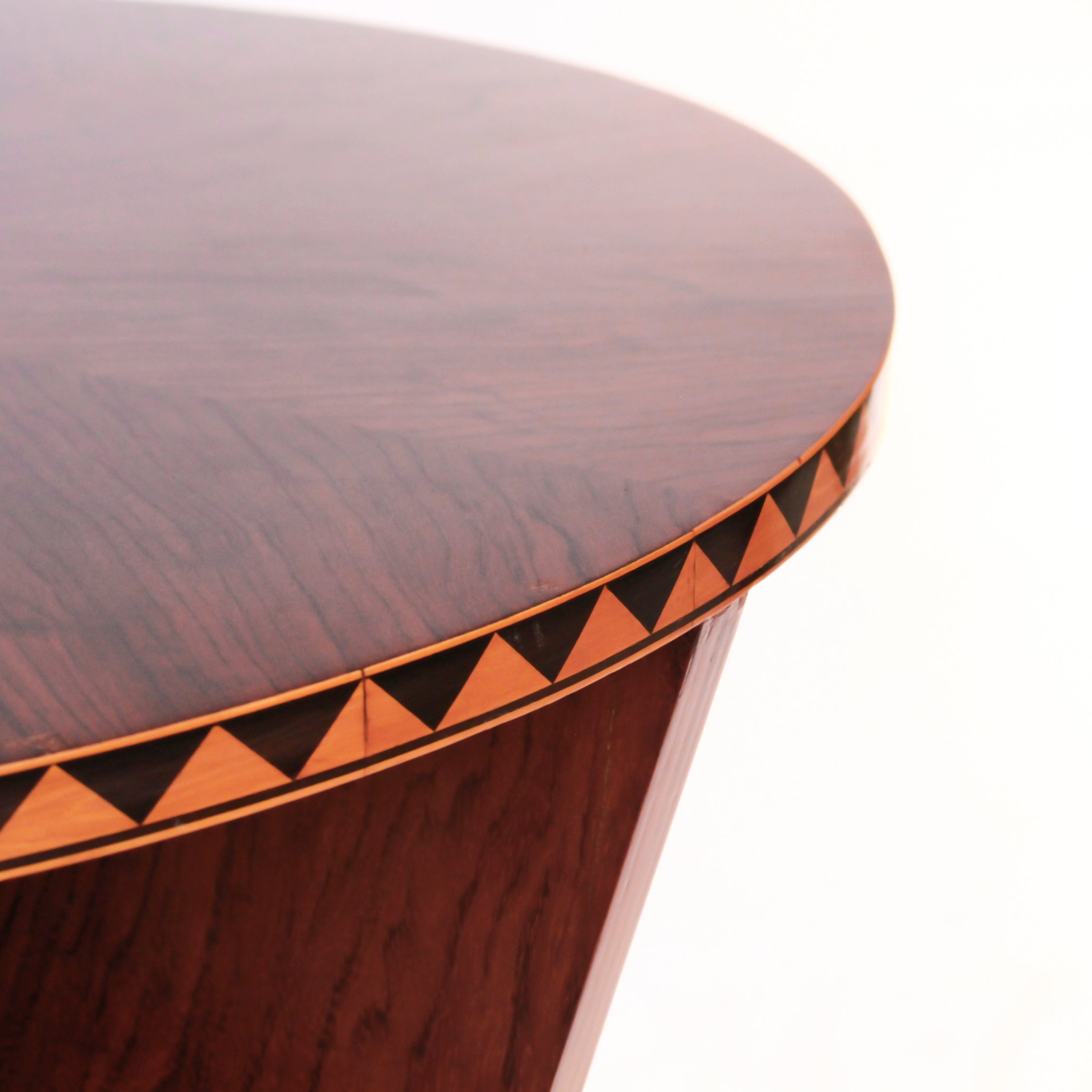 Conical Table