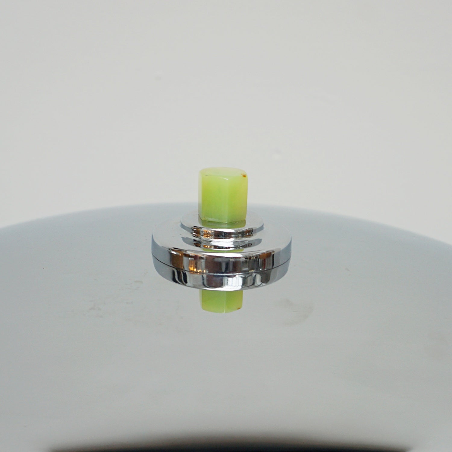 Pair of Green Bakelite and Chromed Metal Dome Lamps - Jeroen Markies Art Deco