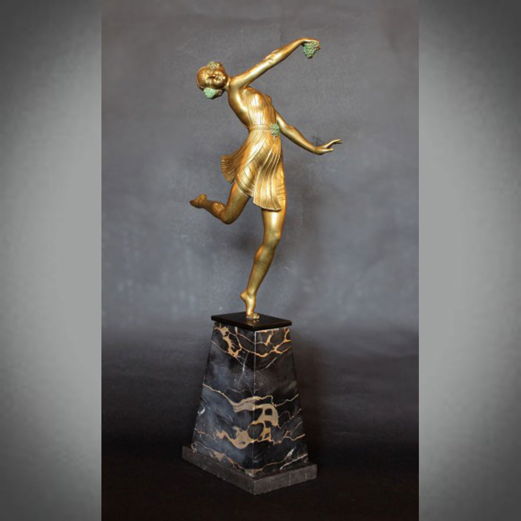 Joe Descomps Bacchante