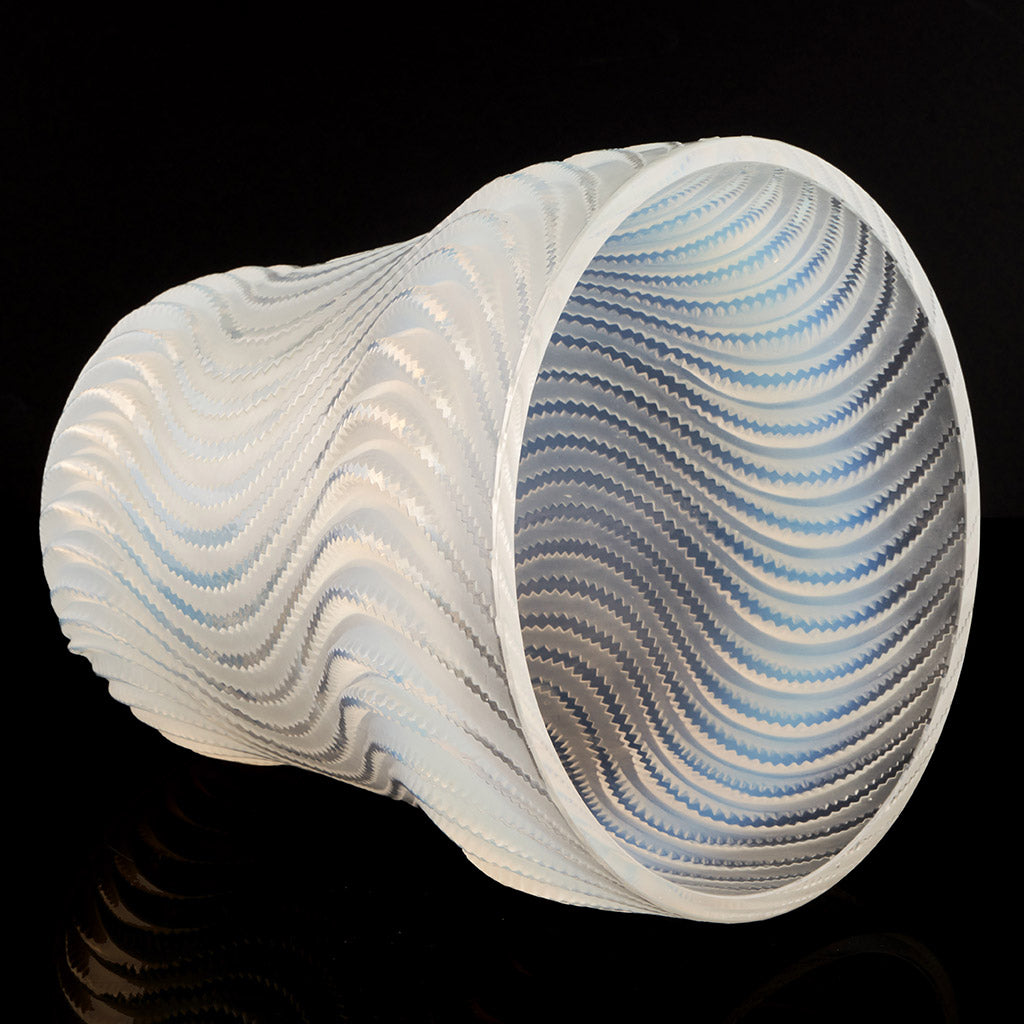 Original Actinia Opalescent Glass Vase by Rene Lalique - Jeroen Markies Art Deco