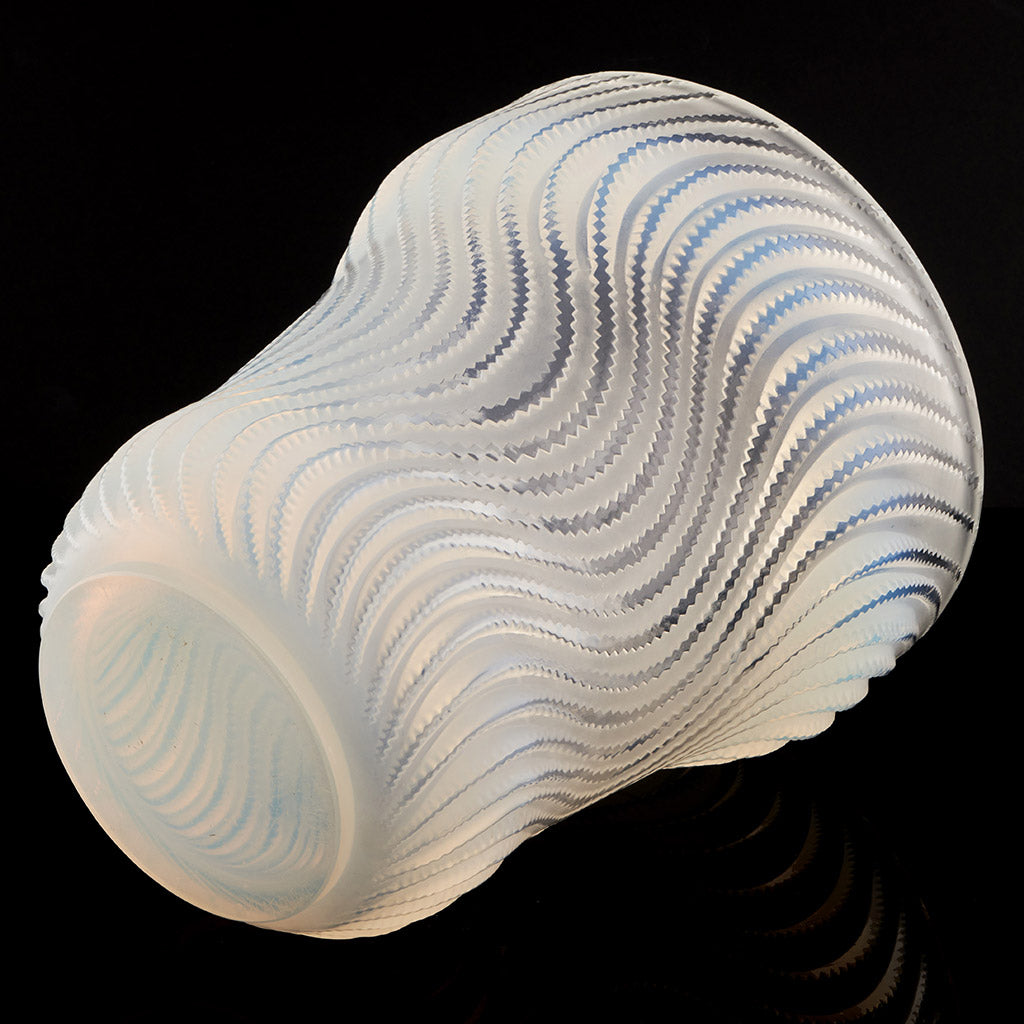 Original Actinia Opalescent Glass Vase by Rene Lalique - Jeroen Markies Art Deco