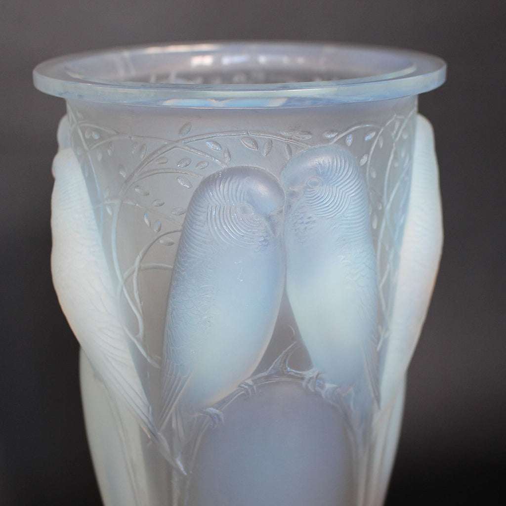 Rene Lalique Art Deco Ceylan vase circa 1930