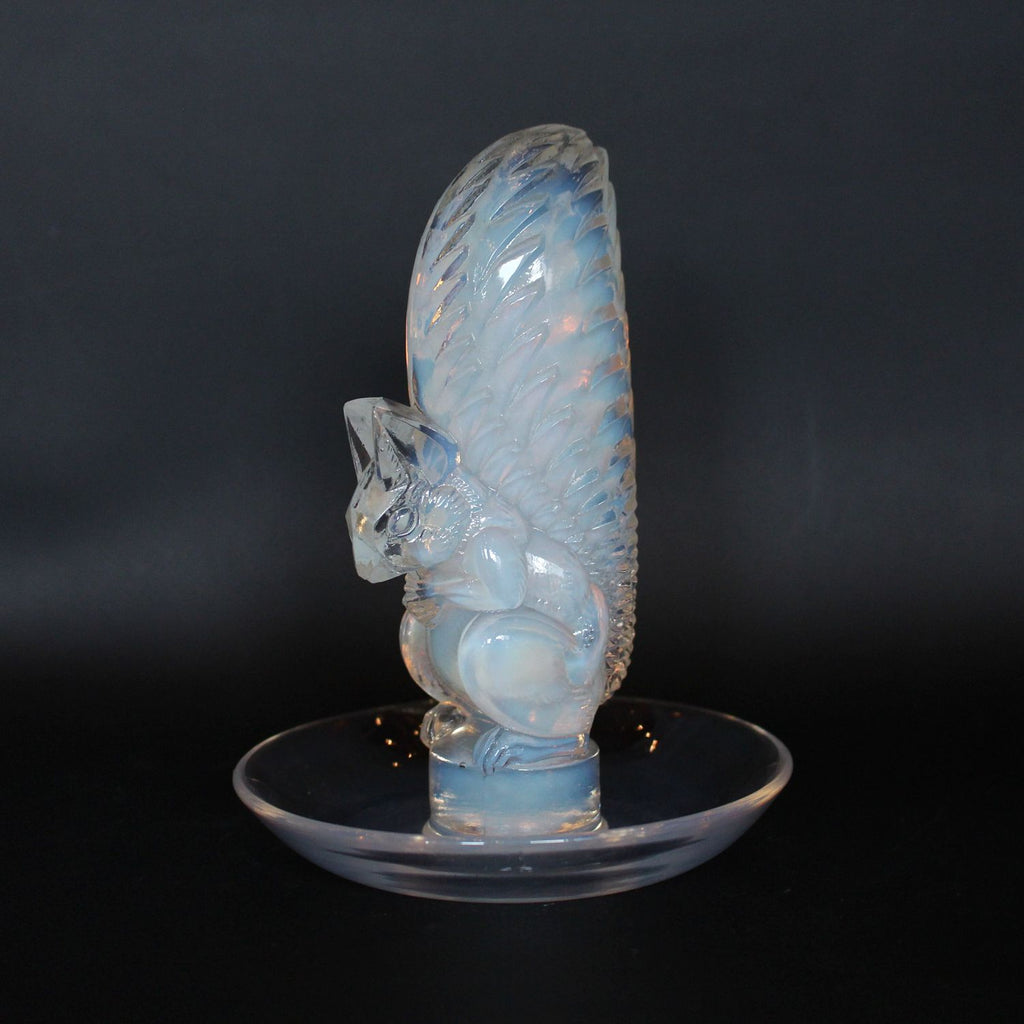 Art Deco Lalique Ecureuil squirrel dish in opalescent glass at Jeroen Markies