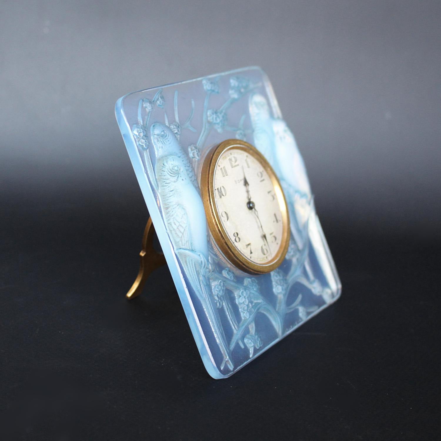 Rene Lalique Art deco Inseparables clock at Jeroen Markies