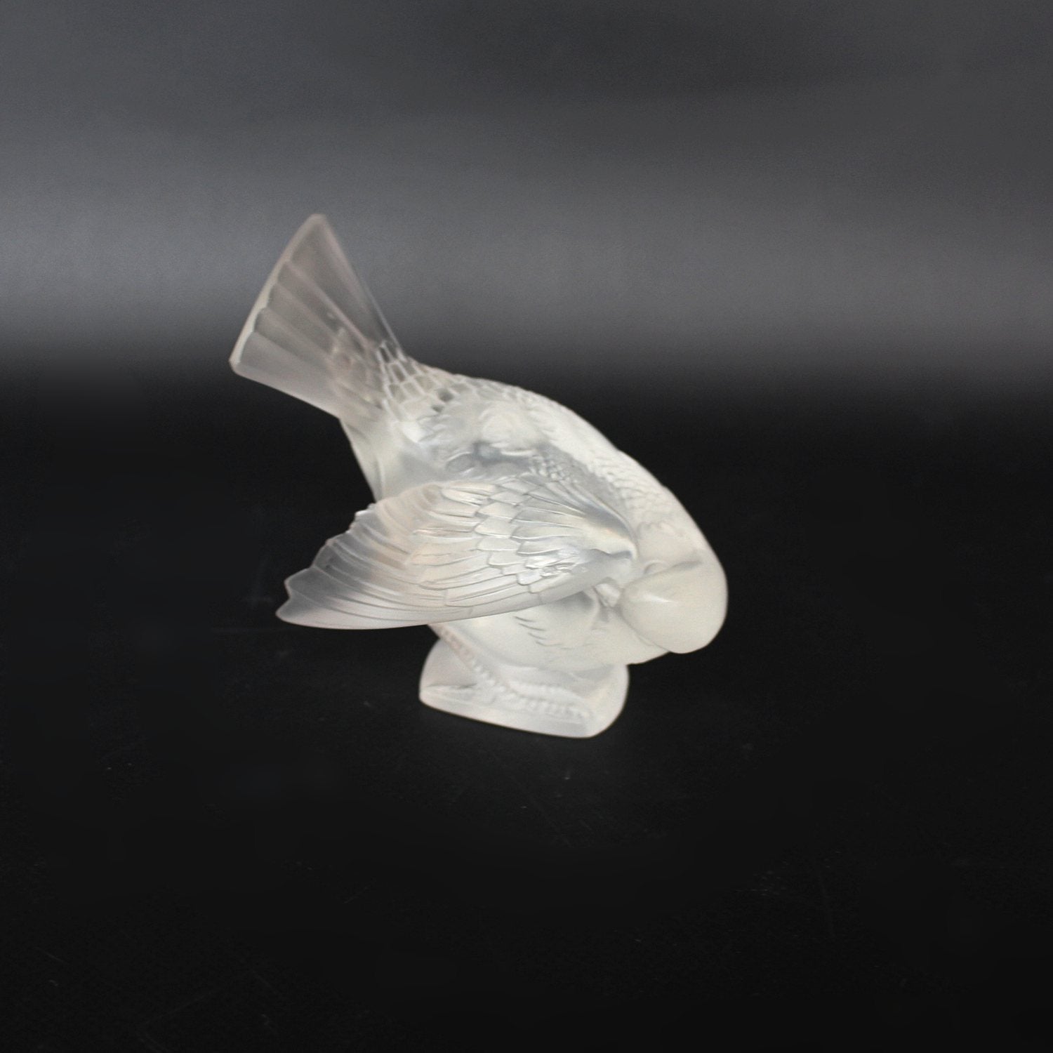 Lalique Moinot Coquet Art Deco glass bird at Jeroen Markies
