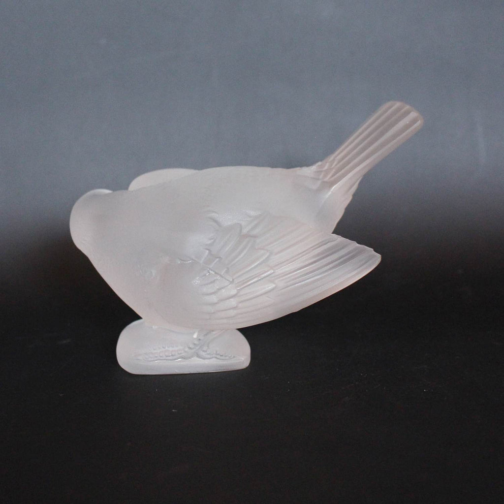 Rene Lalique Art Deco Moineau Coquet glass paperweight at Jeroen Markies