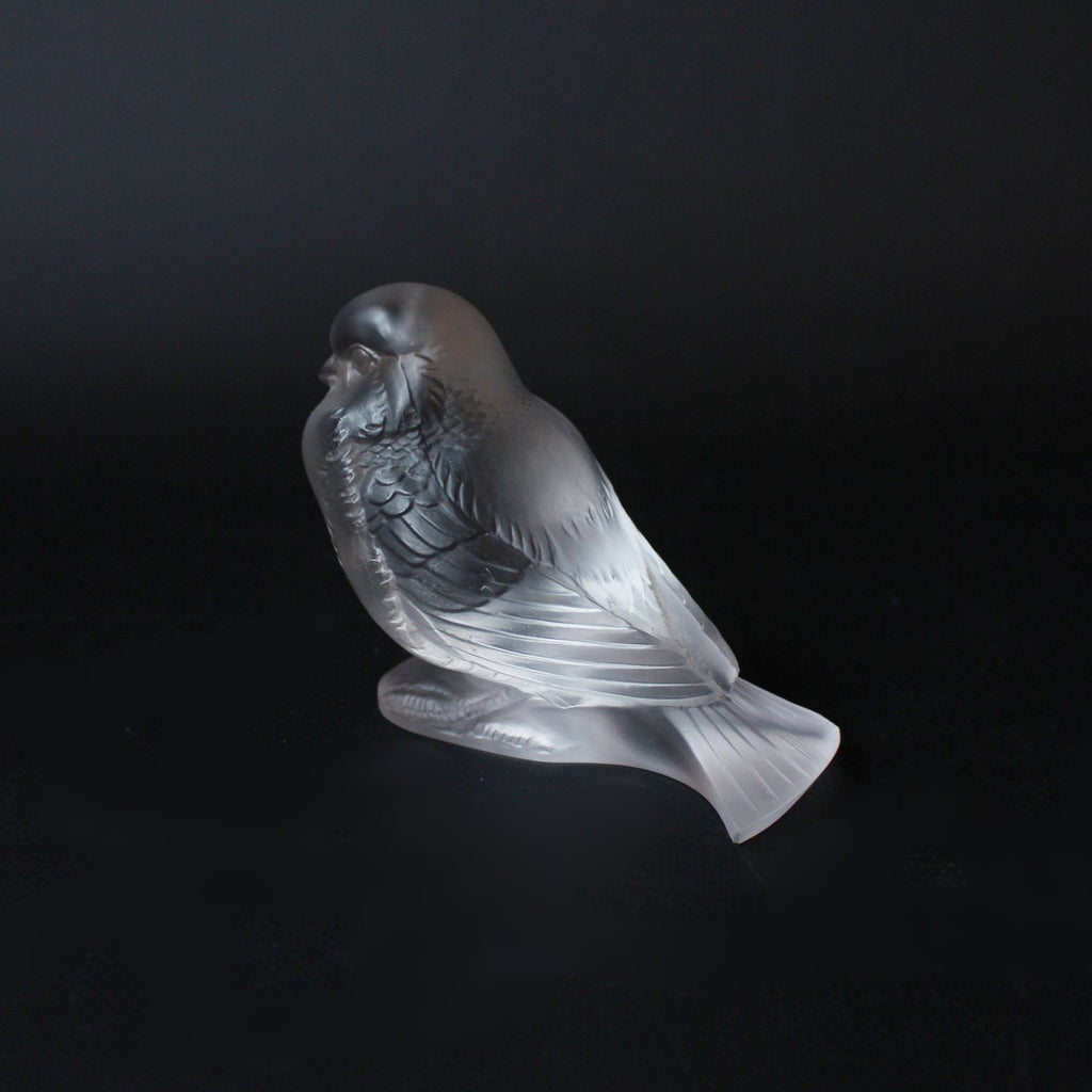 Art Deco Lalique glass bird paperweight Moineau Fier circa 1930 at Jeroen Markies