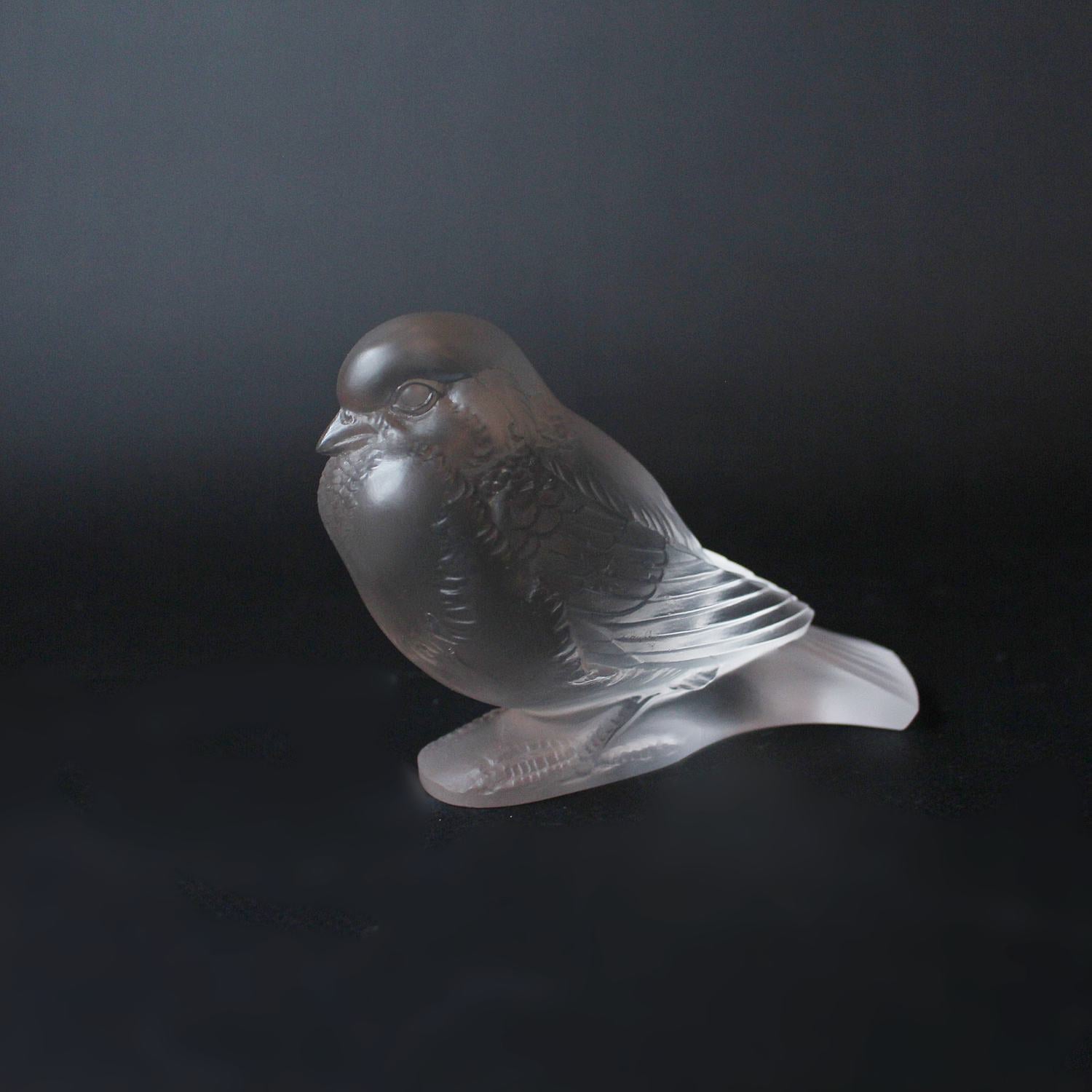 Art Deco Lalique glass bird paperweight Moineau Fier circa 1930 at Jeroen Markies