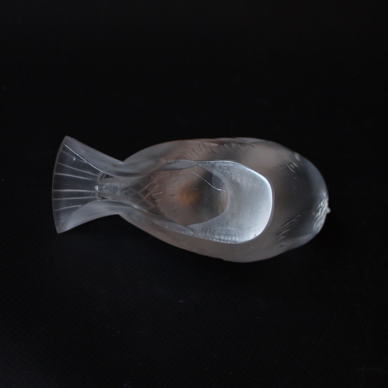 Art Deco Lalique glass bird paperweight Moineau Fier circa 1930 at Jeroen Markies