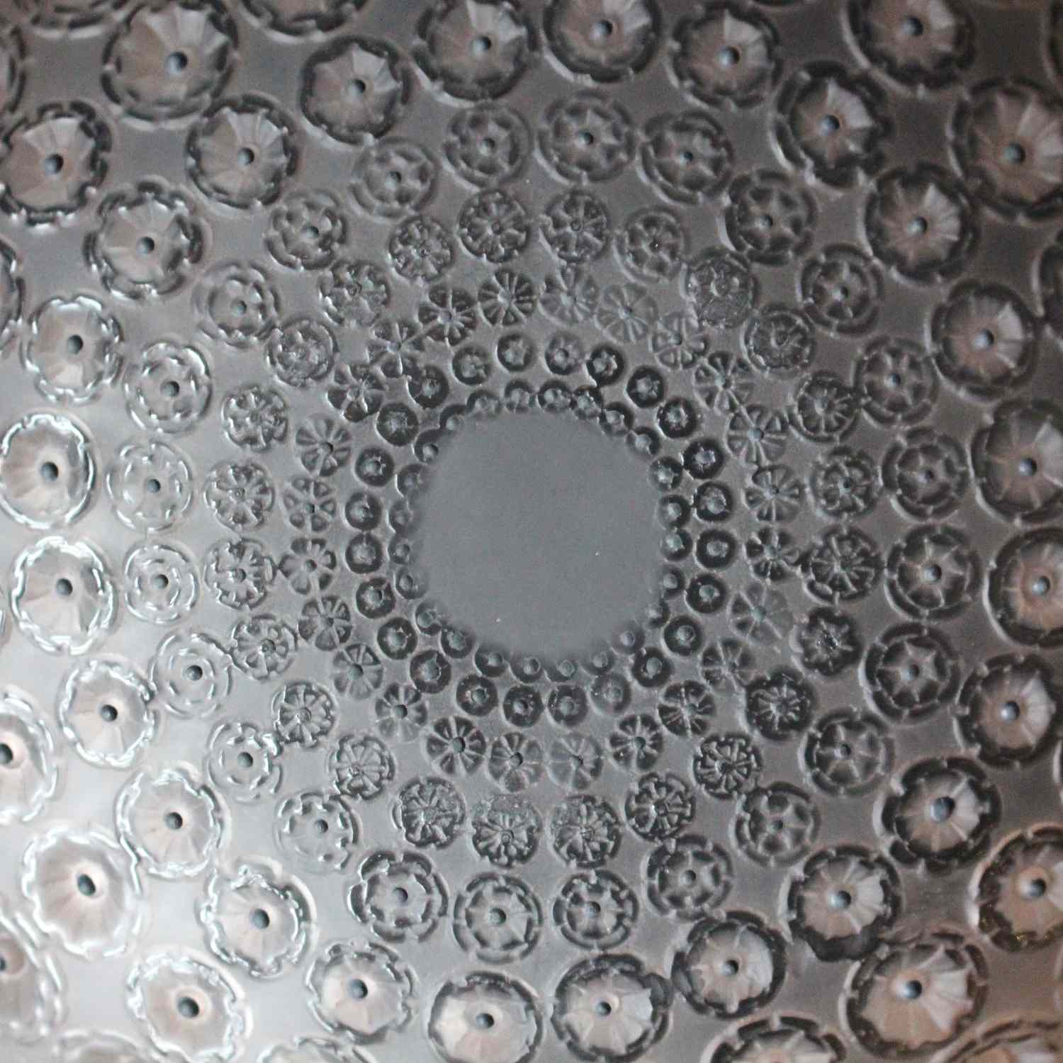 Art Deco Rene Lalique Nemours bowl circa 1930 at Jeroen Markies 