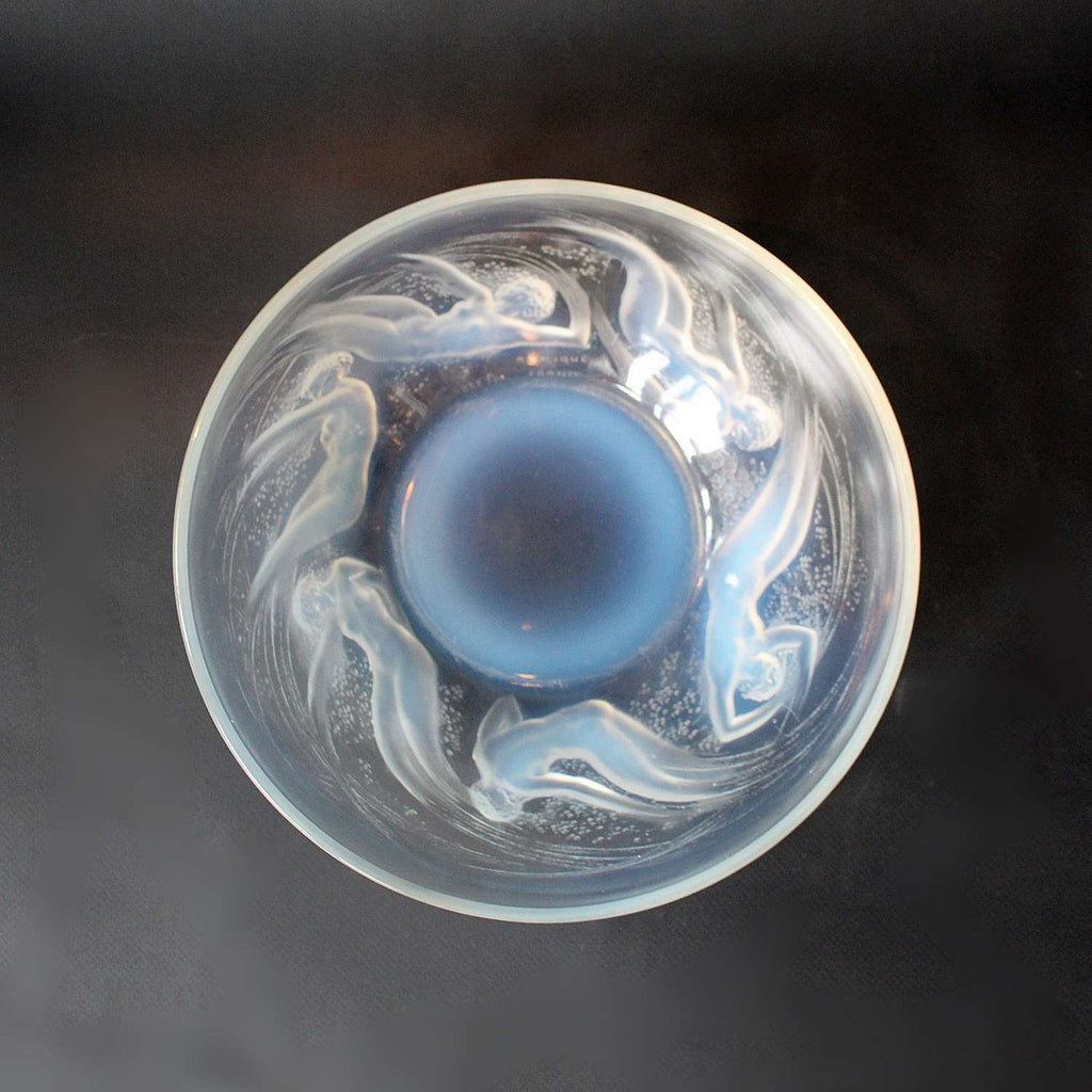 Rene Lalique Art Deco Ondines bowl decorated with mermaids at Jeroen Markies 