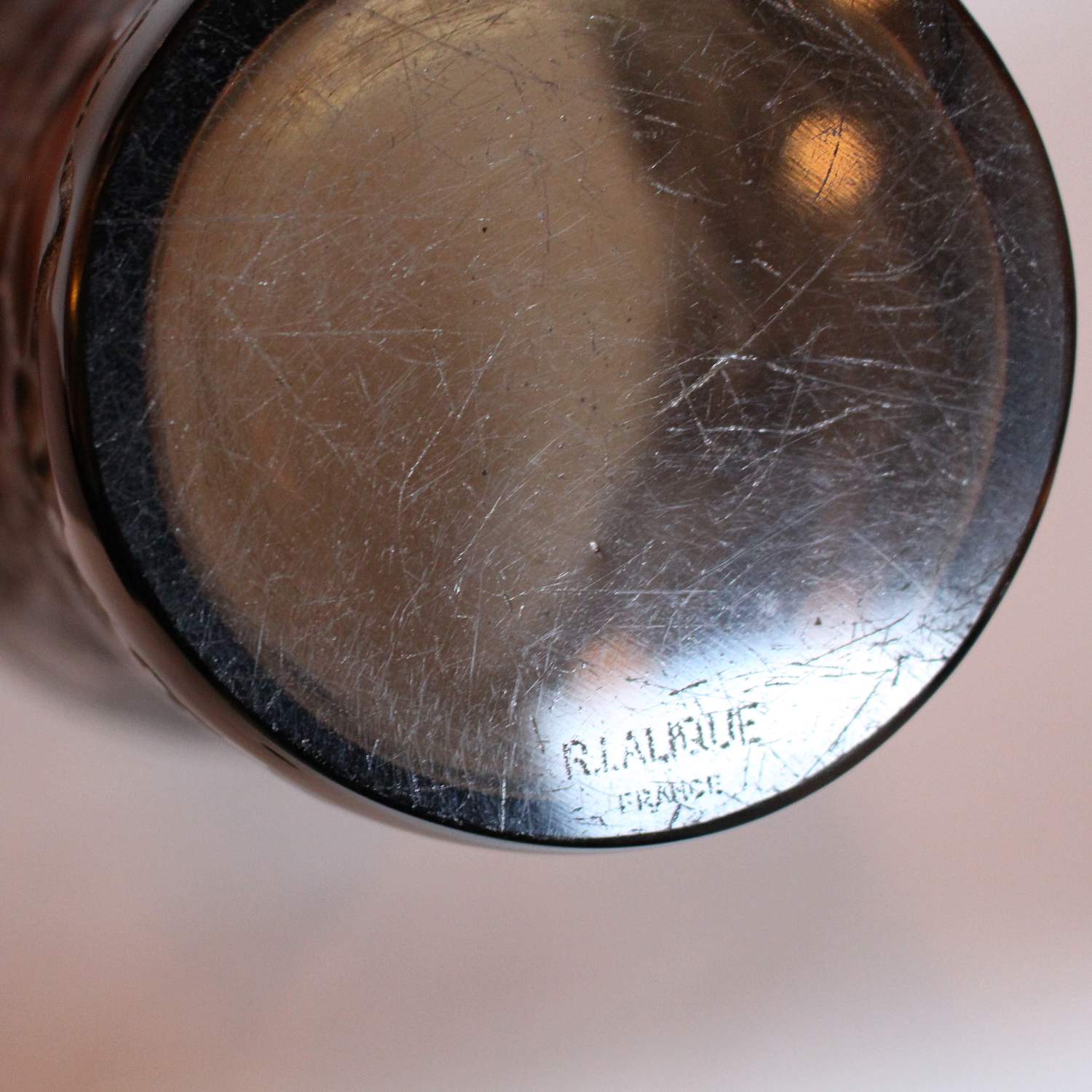 Rene Lalique Art Deco Senart vase in topaz glass decorated with squirrels at Jeroen Markies