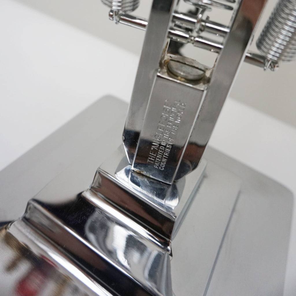 Three-spring' chromed and polished metal Anglepoise desk lamp by Herbert Terry & Sons.  Jeroen Markies Art Deco.