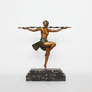 Dancer with Thyrsus