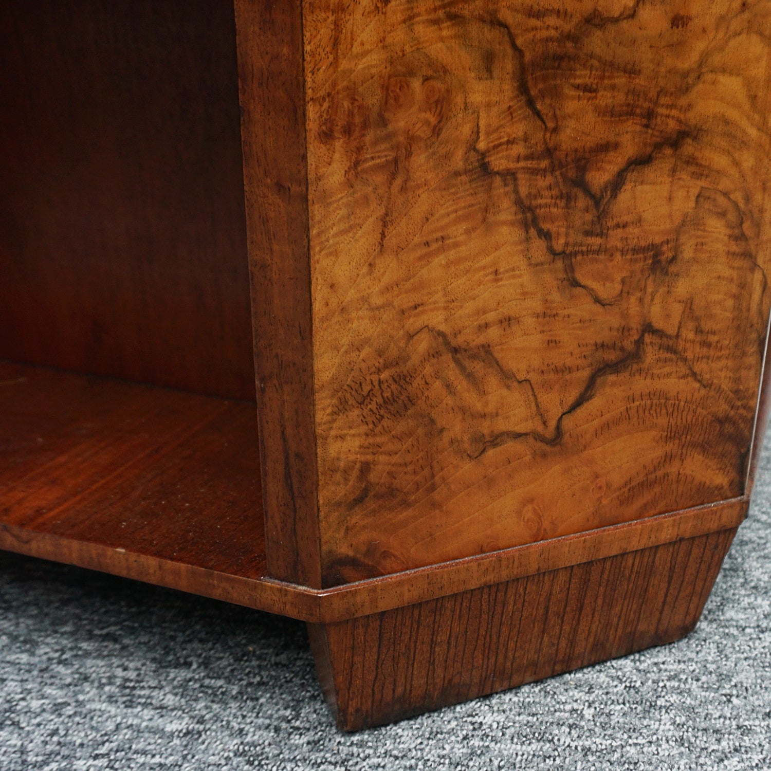 Art Deco Heal's of London Walnut Library Table - Jeroen Markies Art Deco