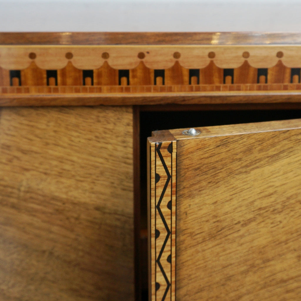 Art Deco Linen Cabinet by Frederick Restall Ltd Circa 1935 - Jeroen Markies Art Deco