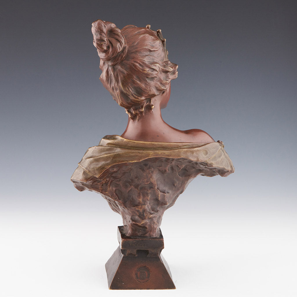 Emmanuel Villanis 'Lucrece' Bronze Bust 37cm high Original Art Nouveau Sculpture - Jeroen Markies Art Deco