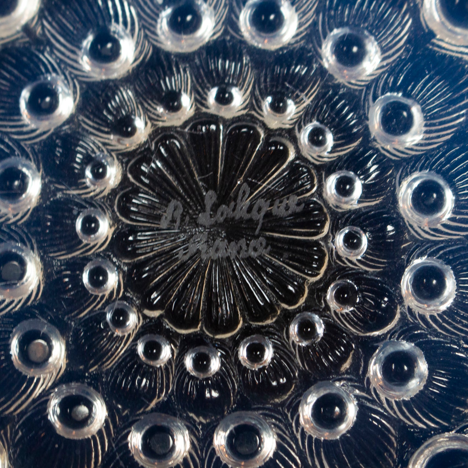 Plumes de Paon - Art Deco Glass Bowl - Rene Lalique Glass - Jeroen Markies Art Deco 