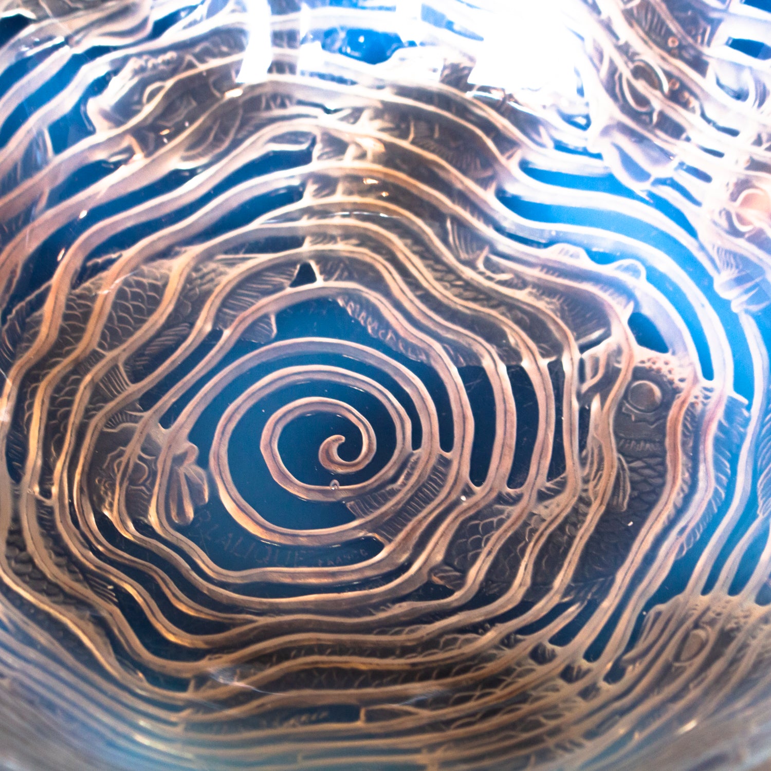 Dauphins - Art Deco Glass Bowl - René Lalique Glass - Jeroen Markies Art Deco