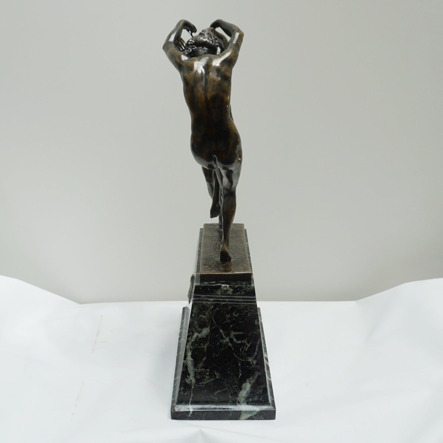 Art Deco Bronze Figurines - Aurore Onu - Bronze Sculpture - Jeroen Markies Art Deco Furniture